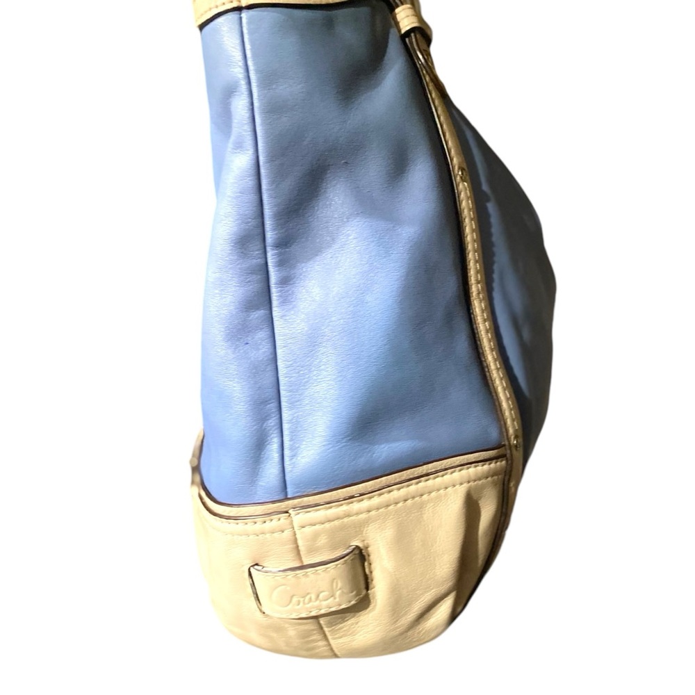 COACH Vintage Alexandra Chain Lt Blue & Cream Leather Large Tote HandBag F20812 - Picture 7 of 12